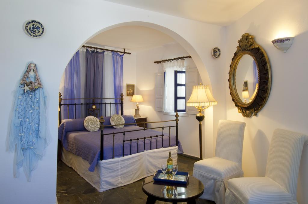 Pegados Apartments Folegandros Town Bagian luar foto