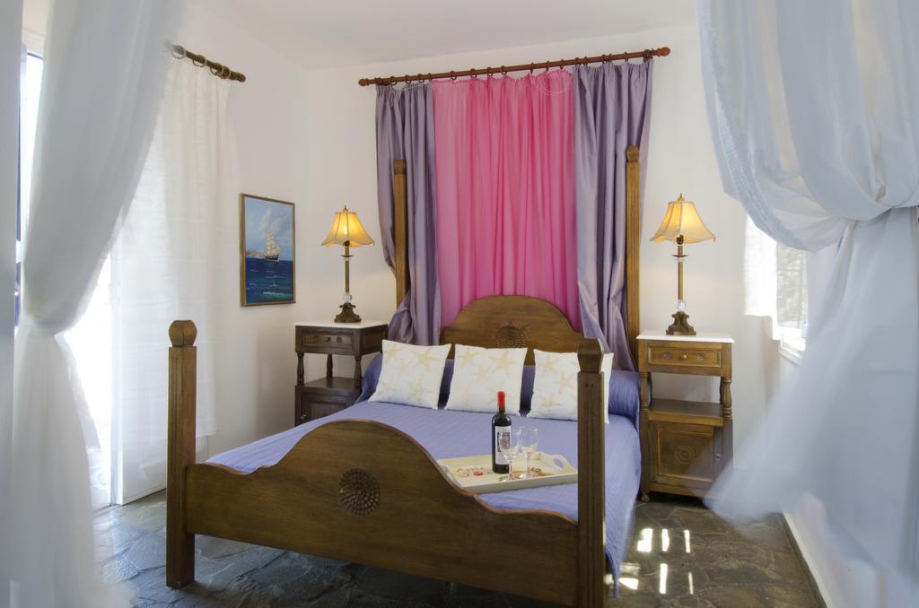 Pegados Apartments Folegandros Town Bagian luar foto